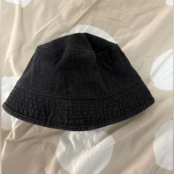 Babaton Accessories - Babaton Charcoal Bucket Hat
